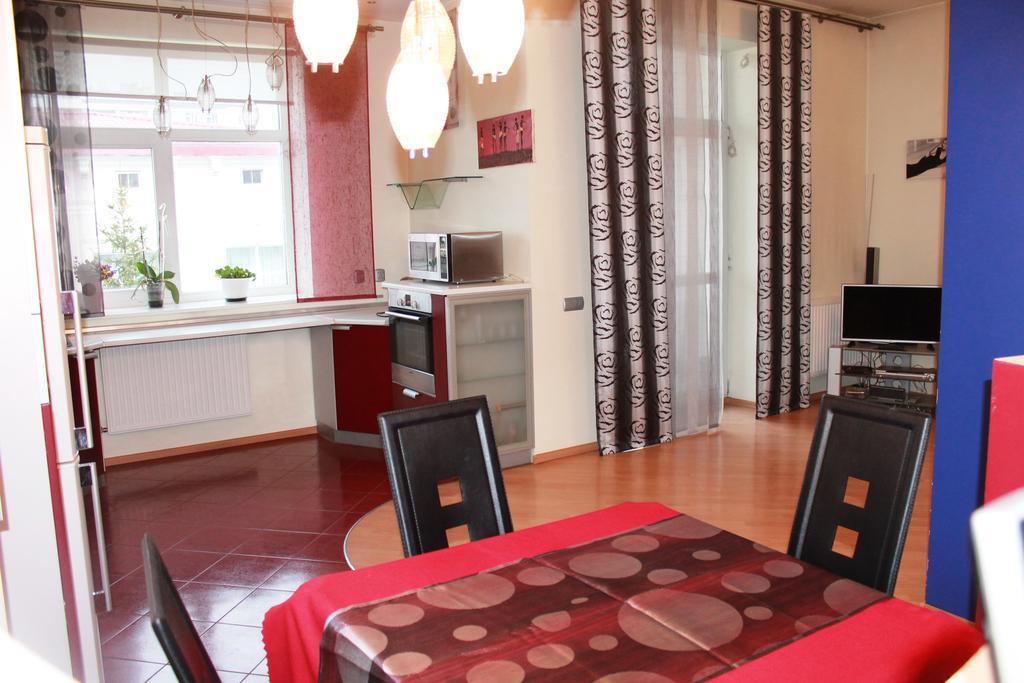 Modern Apartment On Mechnikova Street 18 Lviv Luaran gambar
